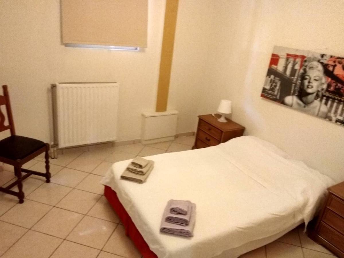 Stavros Apartments Artemida  Esterno foto